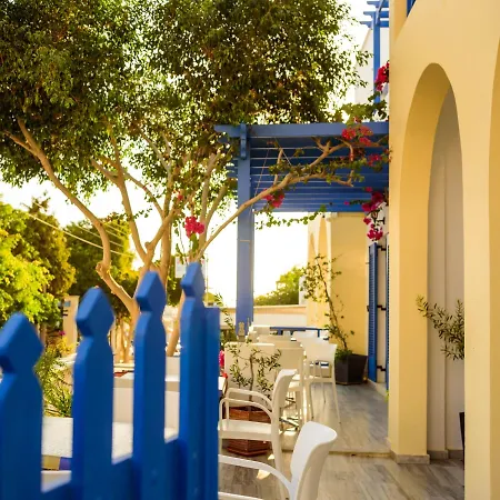 Otel Karidis Kamári