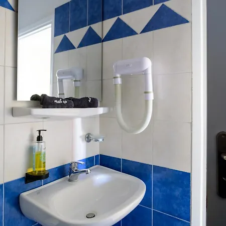 Karidis Otel